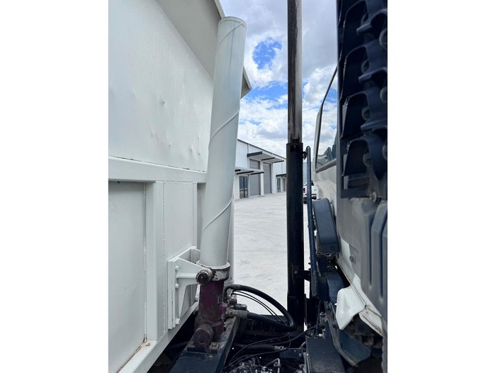 2007 Hino Fd1j Series 2