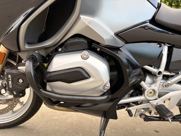 2017 BMW Motorrad R1200 RT Black