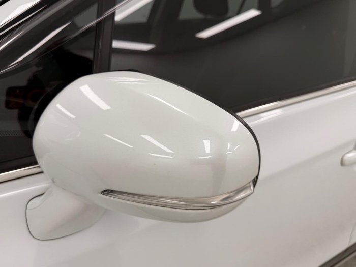 2018 Suzuki S-Cross Turbo Prestige JY Cool White