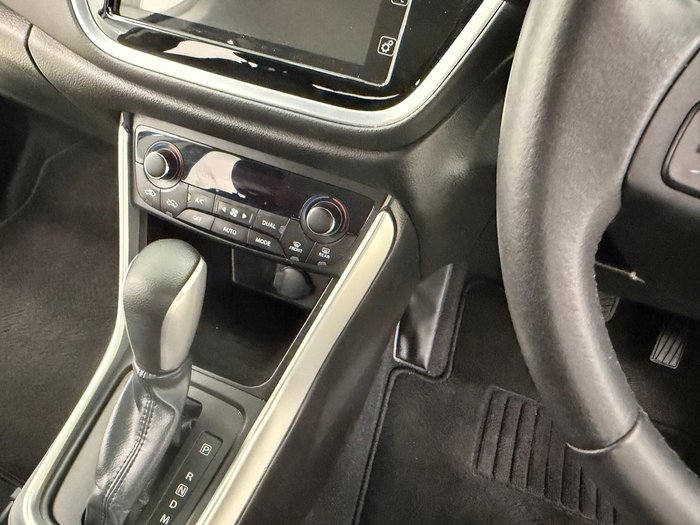 2018 Suzuki S-Cross Turbo Prestige JY Cool White