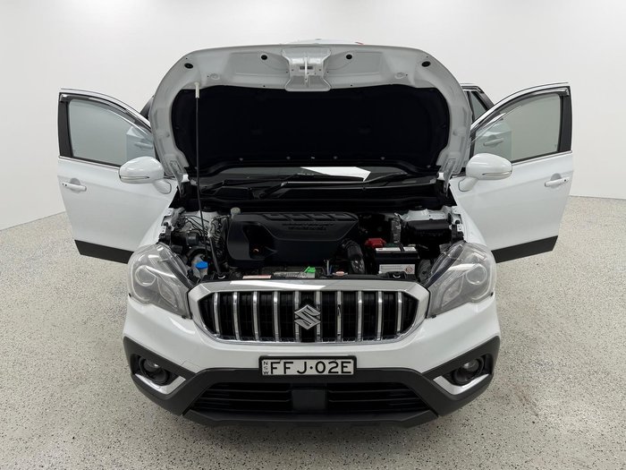 2018 Suzuki S-Cross Turbo Prestige JY Cool White