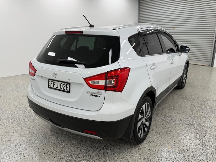2018 Suzuki S-Cross Turbo Prestige JY Cool White