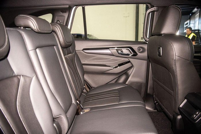 2026 Isuzu MU-X LS-T