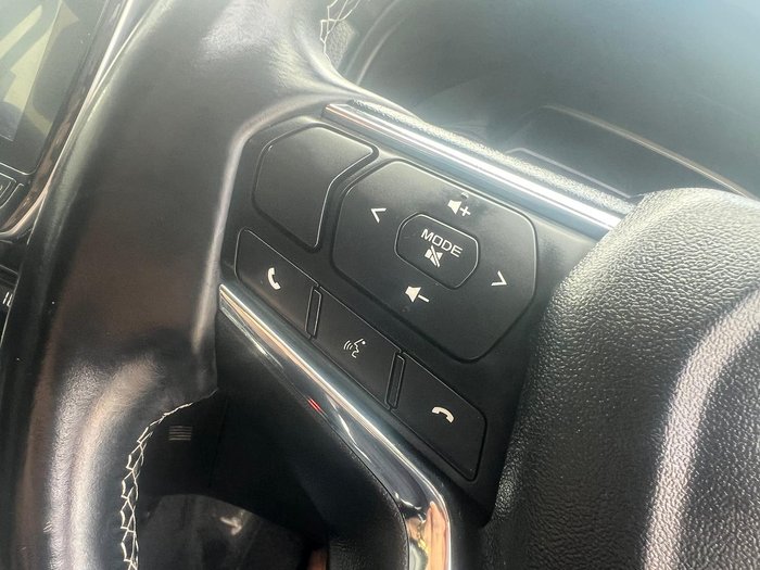 2021 Isuzu MU-X LS-T MY21 4x2 Moonstone White