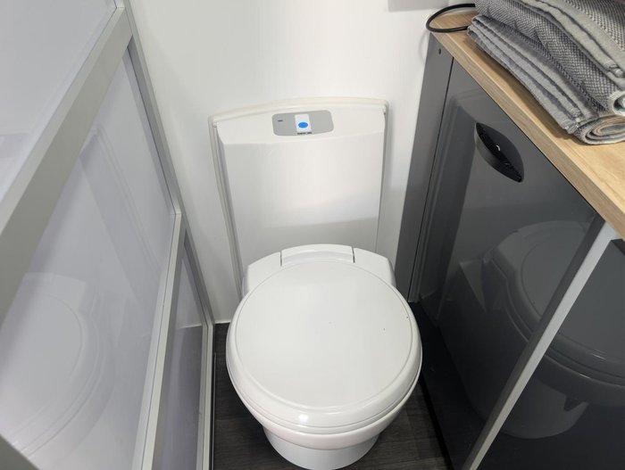 2026 Supreme Territory 1860_R_K1e3_T Cruisemaster Atx Bcs