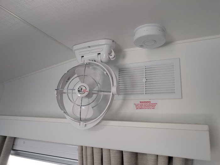 2026 Supreme Territory 1860_R_K1e3_T Cruisemaster Atx Bcs