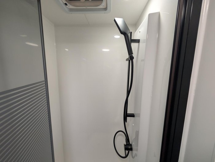 2026 Supreme Territory 1860_R_K1e3_T Cruisemaster Atx Bcs