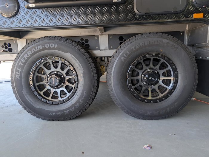 2026 Supreme Territory 1860_R_K1e3_T Cruisemaster Atx Bcs