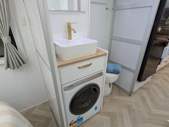 2026 Supreme Executive 2200_R_K3e7_T