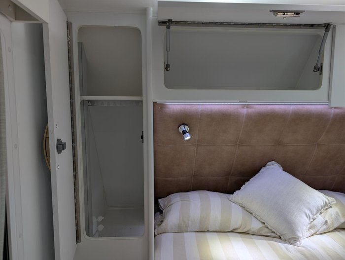 2026 Supreme Executive 2200_R_K3e7_T