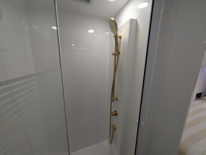 2026 Supreme Executive 2200_R_K3e7_T