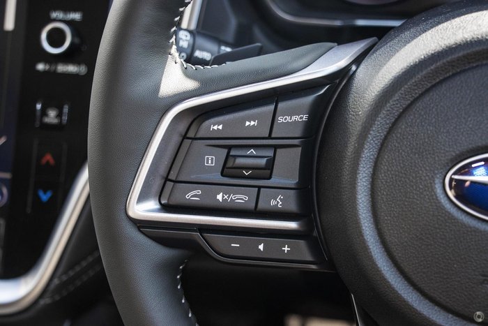 2025 Subaru Outback AWD Touring XT