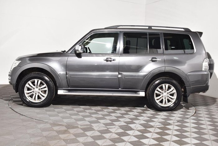 2015 Mitsubishi Pajero GLX