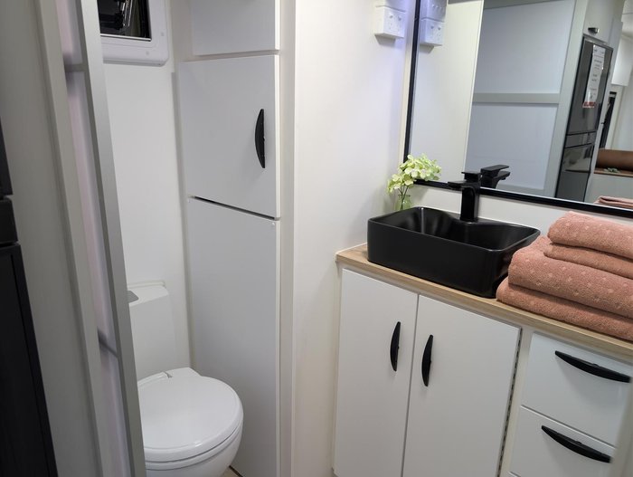 2026 Supreme Classic Tourer 2160_R_K1e1_T