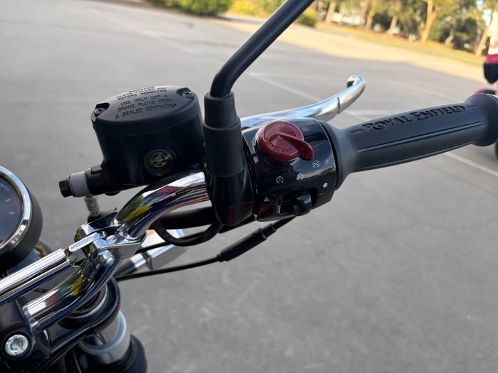 2024 Royal Enfield INTERCEPTOR 650 E5 CLASSIC BARCELONA