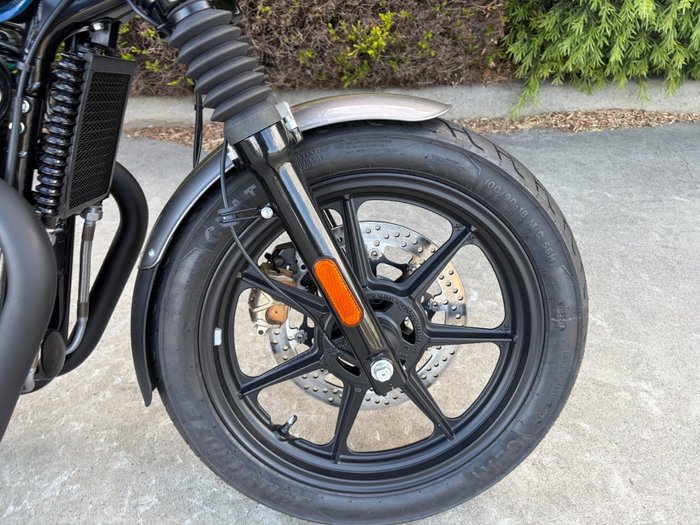 2024 Royal Enfield INTERCEPTOR 650 E5 CLASSIC BARCELONA