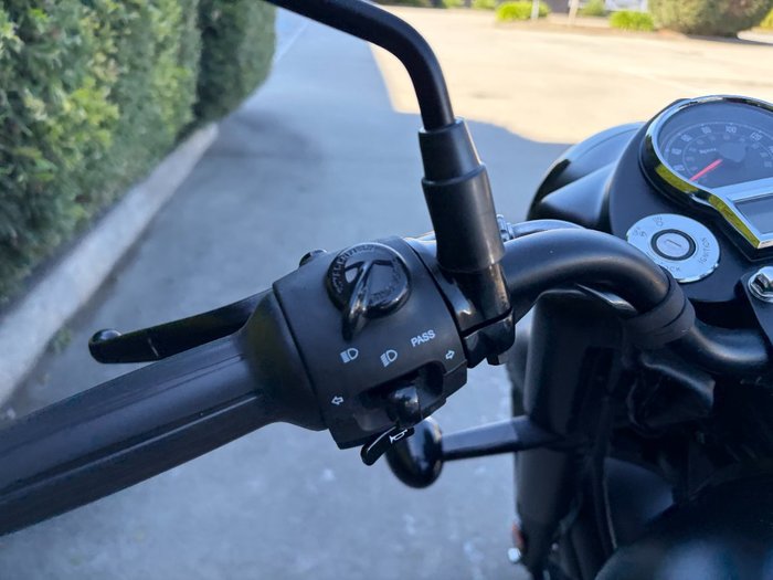 2026 Royal Enfield CLASSIC 350 DARK Black