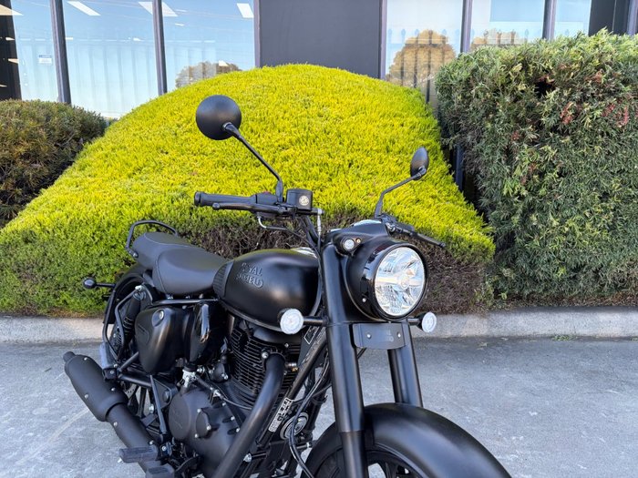 2026 Royal Enfield CLASSIC 350 DARK Black