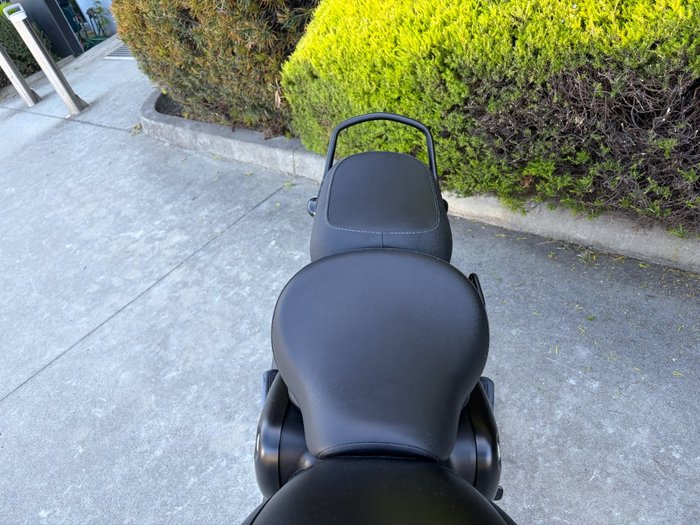 2026 Royal Enfield CLASSIC 350 DARK Black