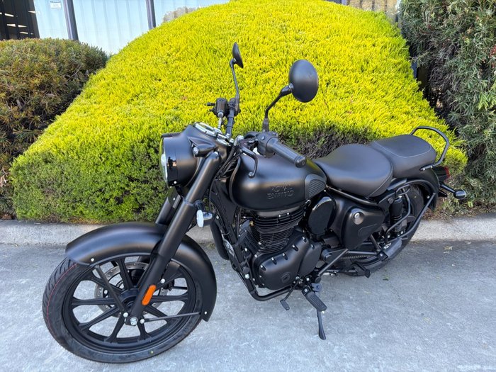2026 Royal Enfield CLASSIC 350 DARK Black