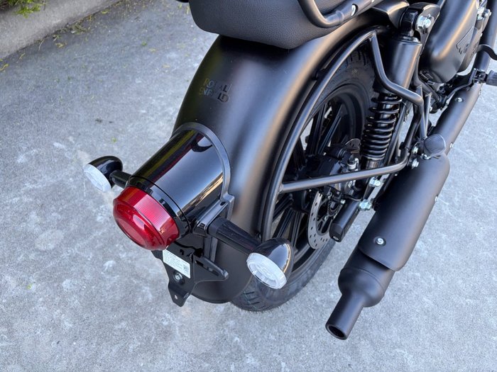 2026 Royal Enfield CLASSIC 350 DARK Black