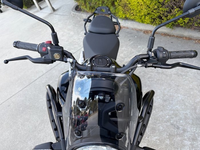 2026 Royal Enfield HIMALAYAN 450 Hanle Black