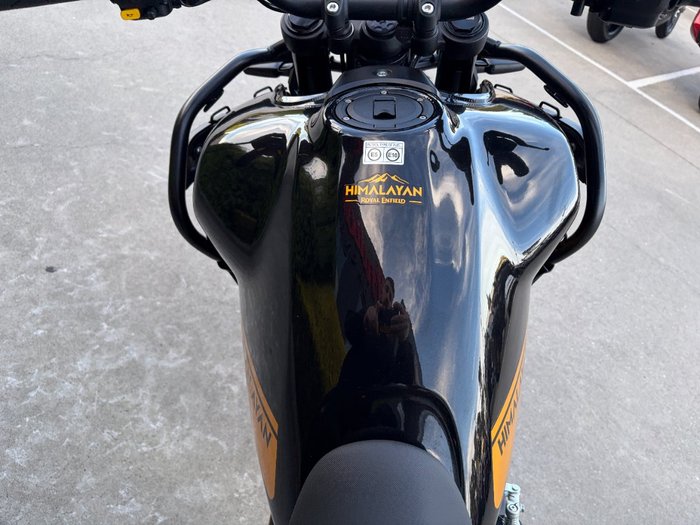 2026 Royal Enfield HIMALAYAN 450 Hanle Black