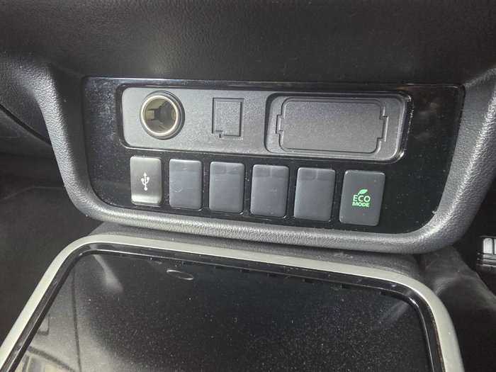 2021 Mitsubishi Outlander ES