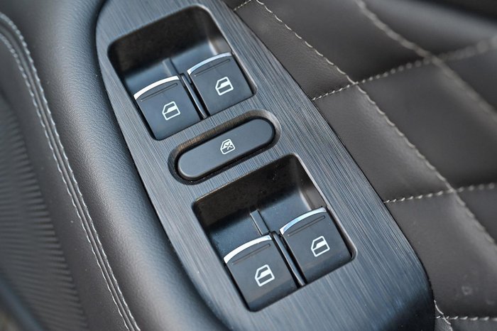 2023 GWM Ute Cannon Vanta NPW 4X4 Dual Range Scarlet Red