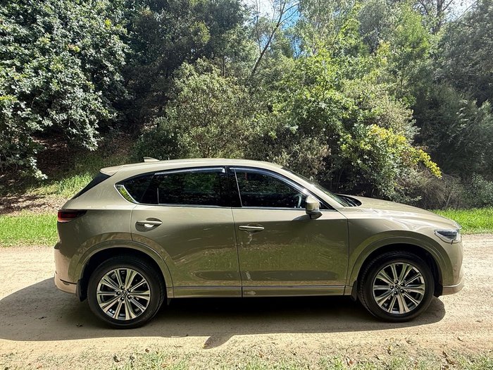 2025 Mazda CX-5 G35 Akera