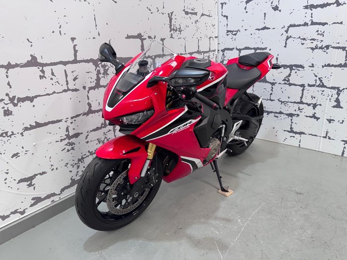 2017 Honda CBR1000RRA ABS Fireblade Fireblade Red