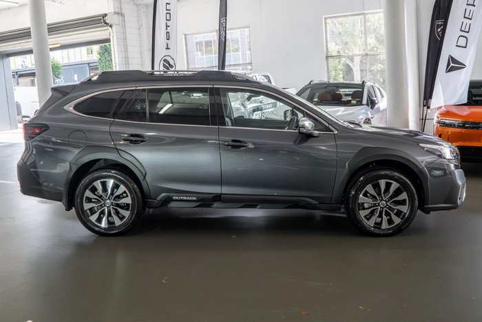 2025 Subaru Outback AWD Touring XT