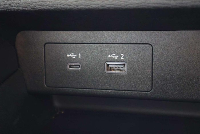 2024 Mitsubishi Outlander ES