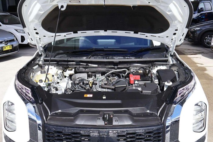 2024 Mitsubishi Outlander ES