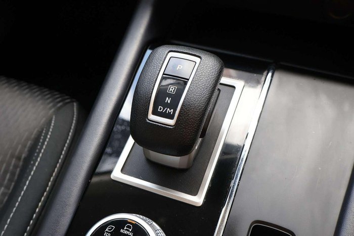 2024 Mitsubishi Outlander ES