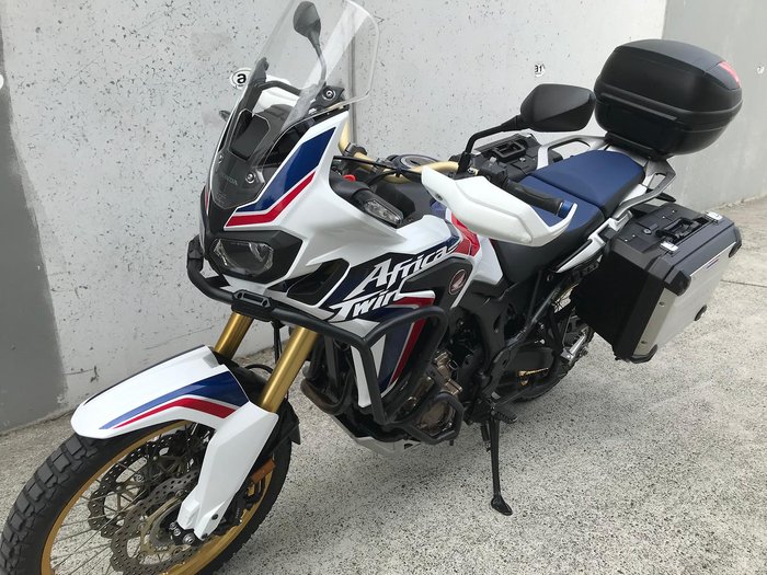 2016 Honda Africa Twin DCT (CRF1000D)