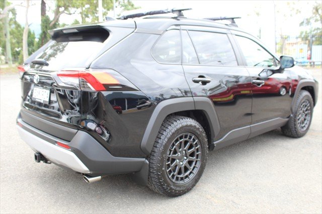 2019 Toyota RAV4 Edge