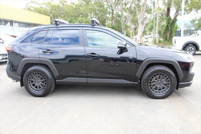 2019 Toyota RAV4 Edge