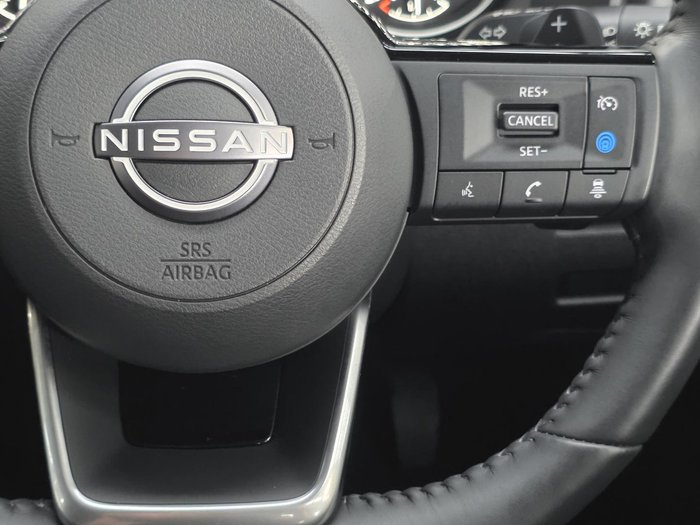 2025 Nissan X-TRAIL ST-L