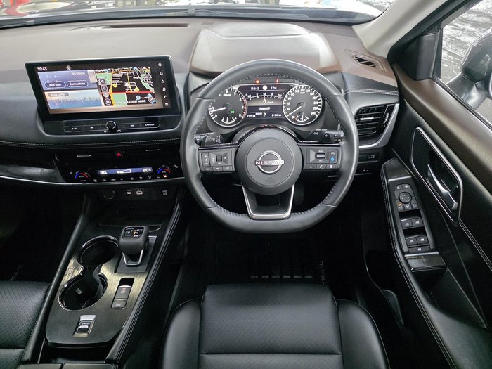 2025 Nissan X-TRAIL ST-L