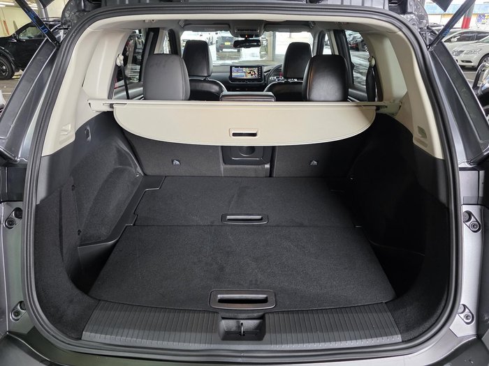 2025 Nissan X-TRAIL ST-L