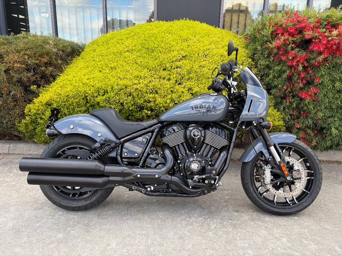 2023 Indian SPORT CHIEF CRUISER STEALTH GRAY