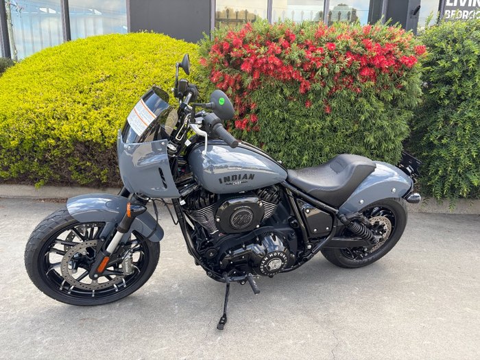 2023 Indian SPORT CHIEF CRUISER STEALTH GRAY