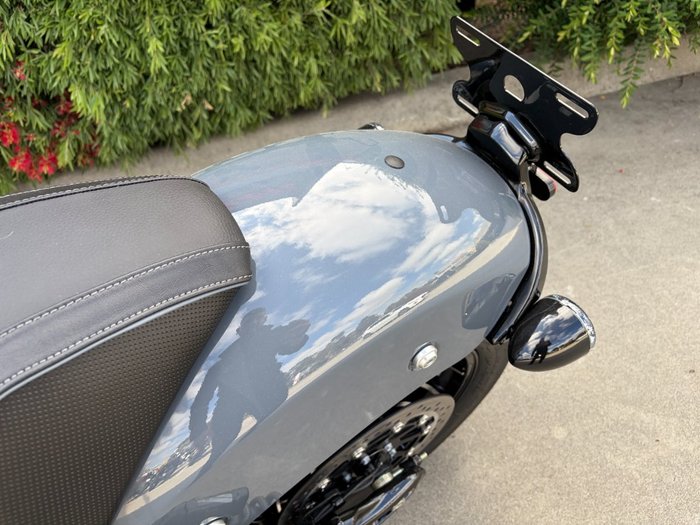 2023 Indian SPORT CHIEF CRUISER STEALTH GRAY