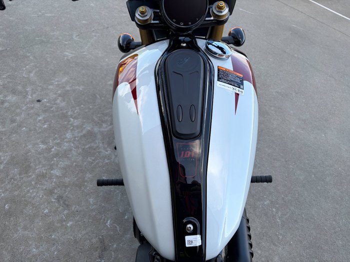 2025 Indian SCOUT 101 White