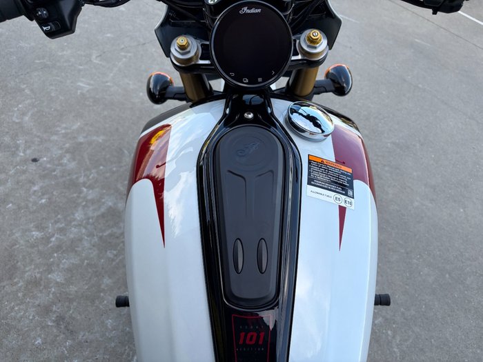 2025 Indian SCOUT 101 White