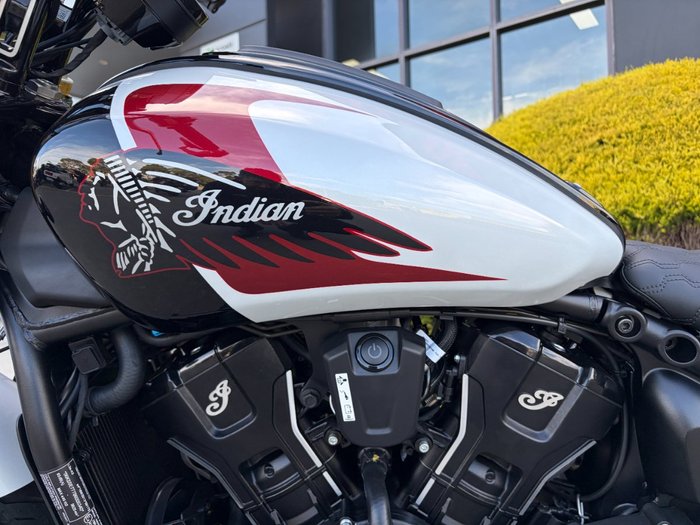 2025 Indian SCOUT 101 White