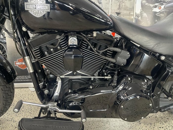 2016 Harley-Davidson Softail Slim S (FLSS)