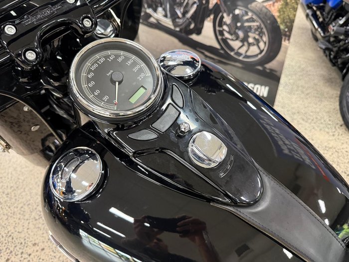 2016 Harley-Davidson Softail Slim S (FLSS) Softail Black