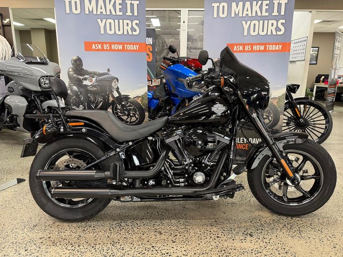 2016 Harley-Davidson Softail Slim S (FLSS) Softail Black
